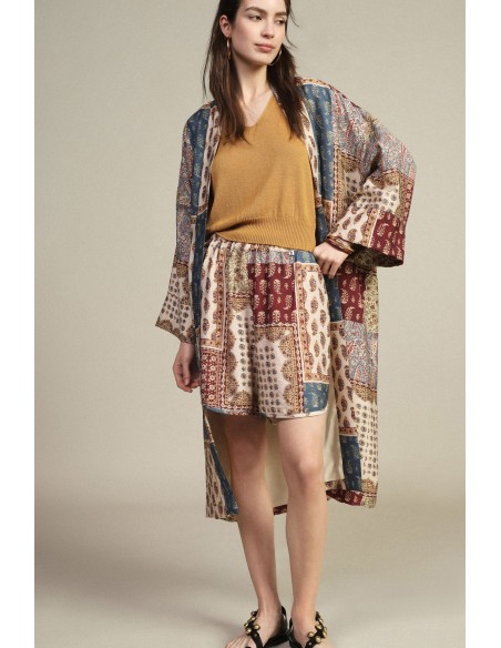 Shorts de corte regular com estampado patchwork paisley Dixie