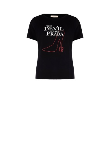 T-Shirt Regular O Diabo Veste Prada Estampa Stiletto Renascimento