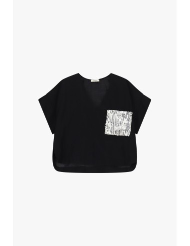 Blusa Curta Con Bolsinho Frontal Decorado Dixie