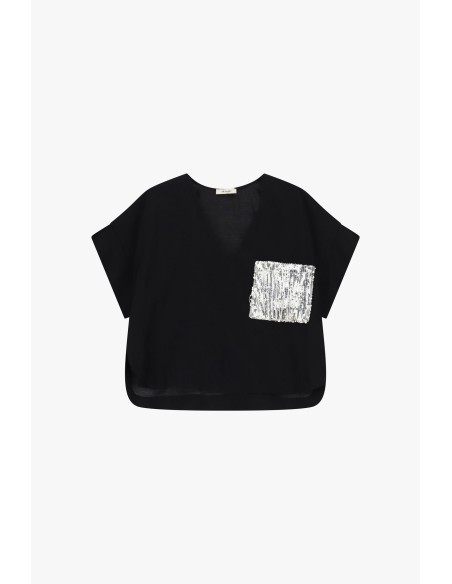 Blusa Curta Con Bolsinho Frontal Decorado Dixie