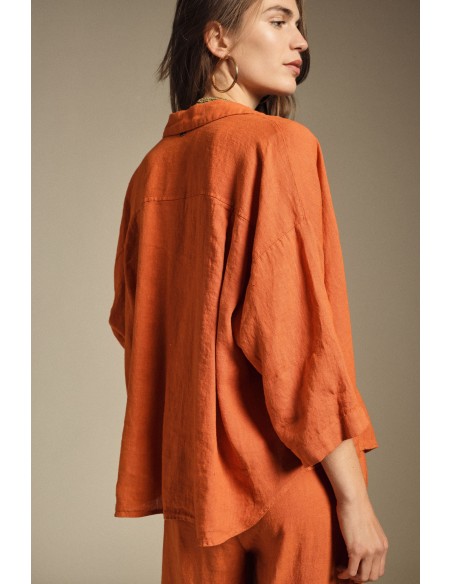 Camisa ampla com mangas 3/4 e bolso Dixie