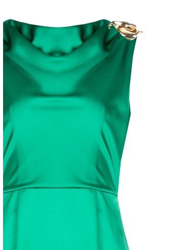 Vestido longo em cetim com broche Calla e decote em V nas costas Rinascimento