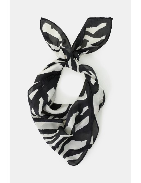 Foulard Estampa Zebrada Orla Rematada Leve Please