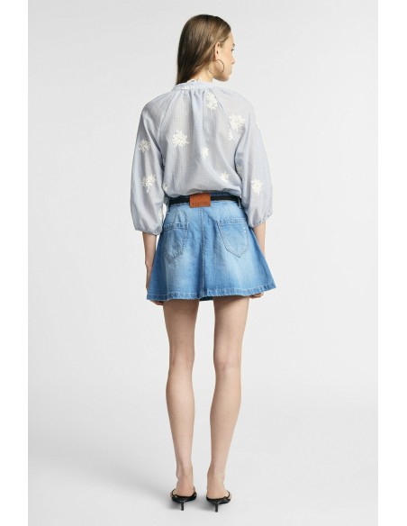 Saia Curta Cinco Bolsos em Denim com Efeito Envelhecido Please