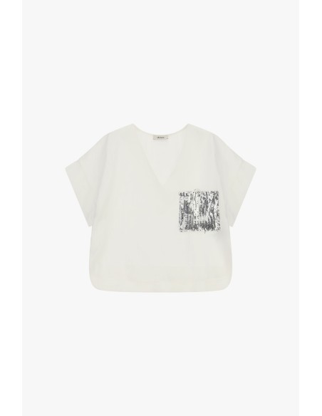 Blusa curta com bolsinho frontal decorado Dixie