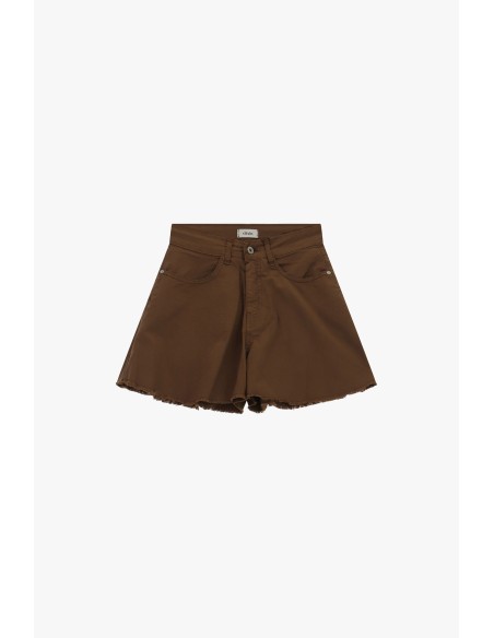 Shorts de corte regular com bainha desfiada e bolsos Dixie