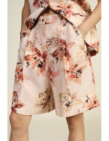Shorts de corte regular e cintura alta com estampado floral Dixie