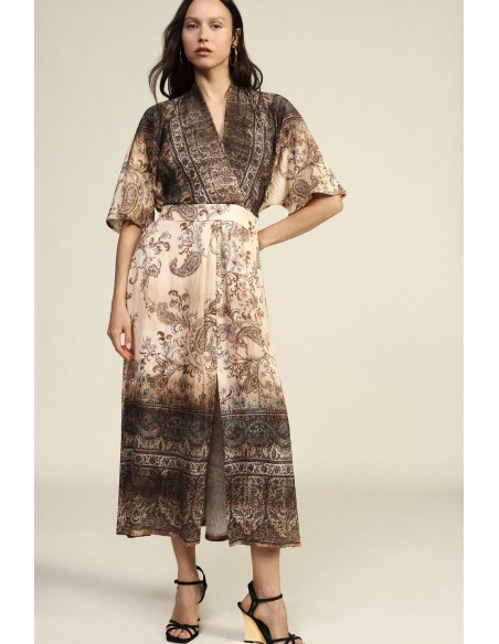 Vestido longo estampado paisley com cinto largo em tecido Dixie