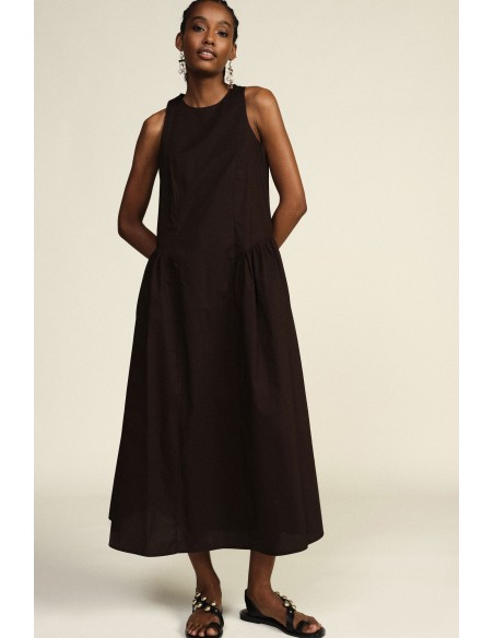 Vestido Midi Evasé Sem Mangas Dixie