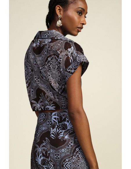 Top cropped com estampa paisley e nó frontal Dixie