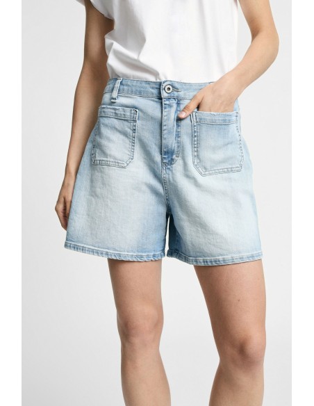 Shorts com bolsos frontais Please