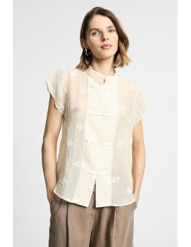 Camisa sem mangas com flores bordadas e fecho frontal, por favor