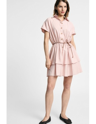 Vestido curto com botões e cinto fino na cintura, por favor