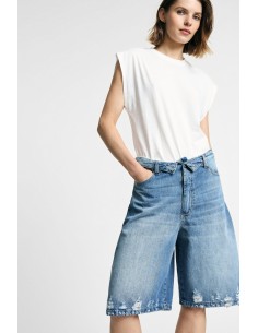 Shorts cinco bolsos efeito usado comprimento até ao joelho Please