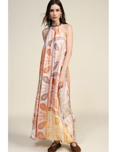Vestido Longo com Estampa Patchwork e Decote com Nó Dixie