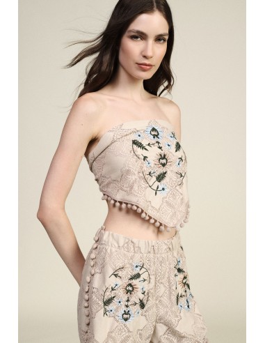 Top Bandana com Bordado Floral e Detalhes em Borlas Dixie