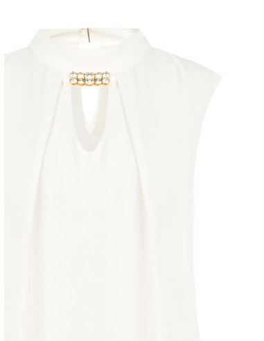 Blusa sem mangas com gola alta e detalhe em joia Rinascimento