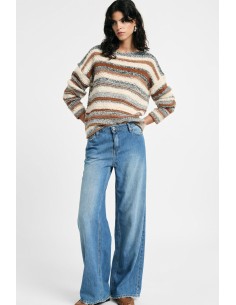 Jeans de perna larga com barra desfiada Please