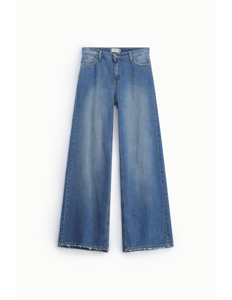 Jeans de perna larga com bainha desfiada Please