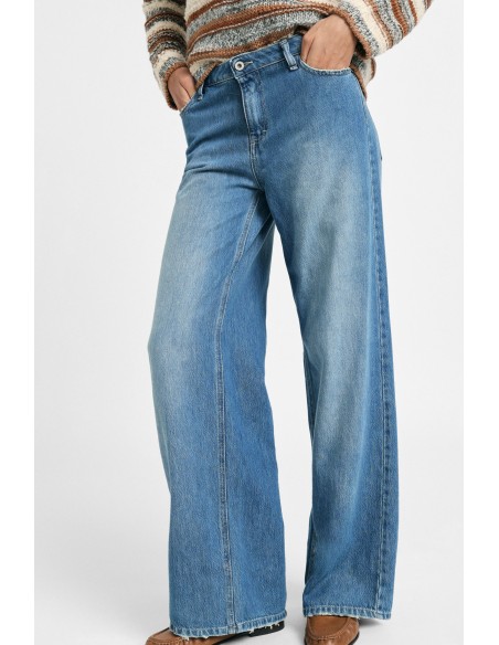 Jeans de perna larga com barra desfiada Please