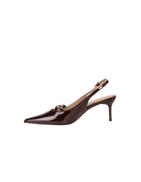 Slingback de bico em verniz brilhante com tiras cruzadas Rinascimento