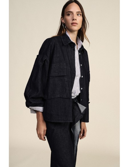 Camisa com Bolsos Aplicados e Corte Reto Dixie