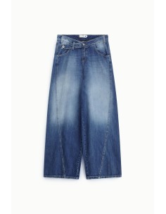 Jeans de perna larga com cintura diagonal Please 2