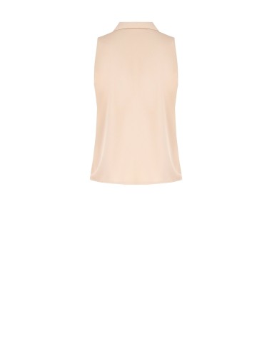 Camisa de corte trapezoidal em georgette com maxi folho e botão joia Rinascimento