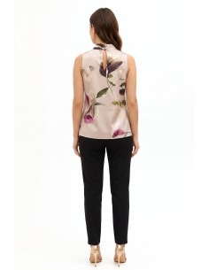 Top fluido em cetim com padrão floral, gola e botão joia Rinascimento 2