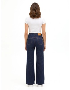 Jeans Wide Leg Elásticos Lavagem Zero Rinascimento 2