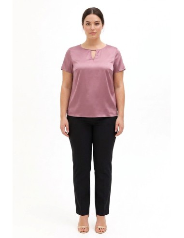 Blusa Fluida Curvy em Cetim com Duplo Recorte em Forma de Gota Rinascimento Curvy