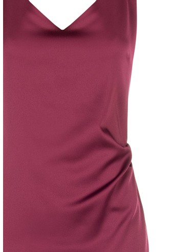 Vestido comprido em cetim estruturado, decotado e franzido atrás, Rinascimento