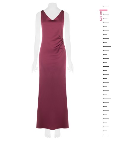 Vestido comprido em cetim estruturado, decotado e franzido atrás, Rinascimento