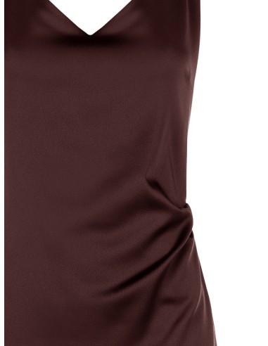 Vestido Comprido em Cetim Estruturado, Decotado e Franzido Atrás Rinascimento