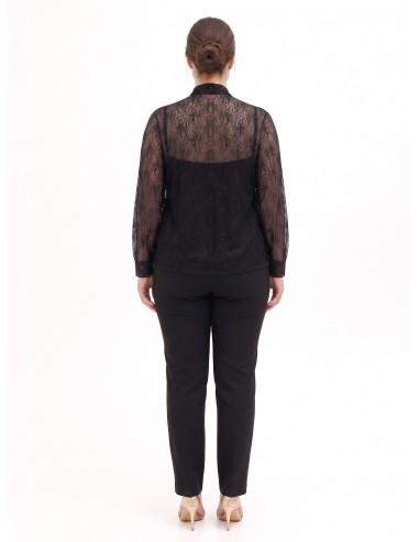 Conjunto Curvy de Top e Camisa de Renda com Laço Rinascimento Curvy