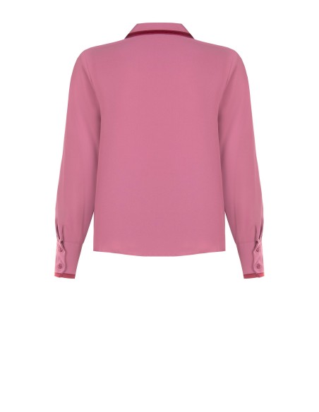 Camisa Curvy em Cetim Mate com Detalhes em Contraste Rinascimento Curvy