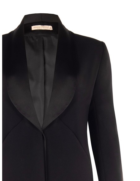 Blazer cintado curvy em crepe scuba com gola de xaile em cetim Rinascimento Curvy