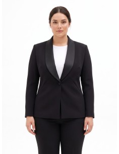 Blazer Curvy cintado em crepe scuba com gola de xaile em cetim Rinascimento Curvy