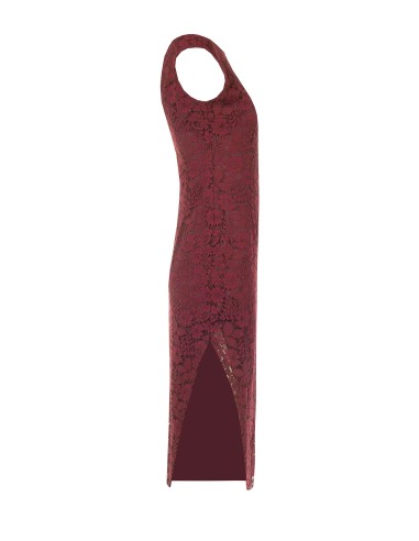 Vestido tubo em renda Chantilly com racha lateral Rinascimento