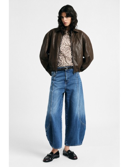 Jeans Balloon Fit de Cintura Alta com Costuras Arredondadas Please