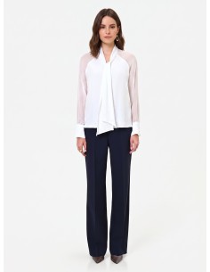Blusa Studio Fluida em Mistura de Seda com Laço Rinascimento 2