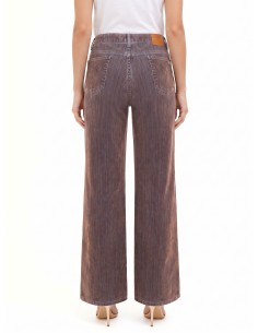 Jeans de perna larga em veludo Rinascimento 2