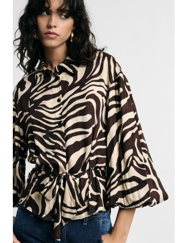 Camisa com Estampado Animal e Cinto na Cintura Please