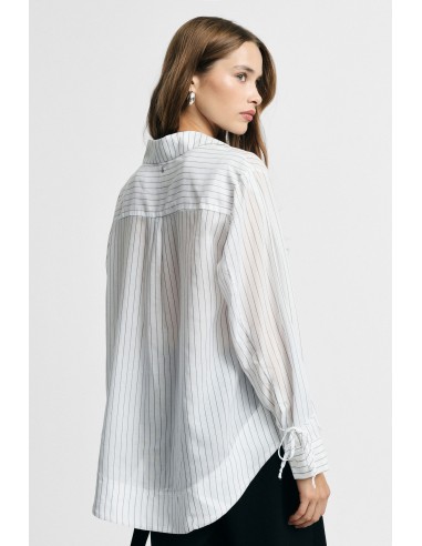 Camisa de corte regular às riscas com punhos ajustáveis Please