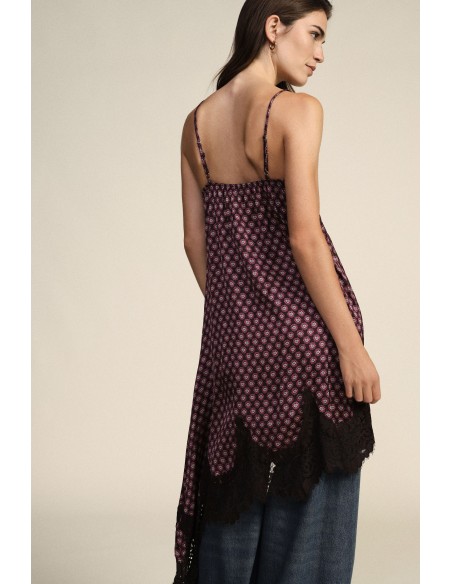 Vestido midi com padrão geométrico e acabamento em renda Dixie