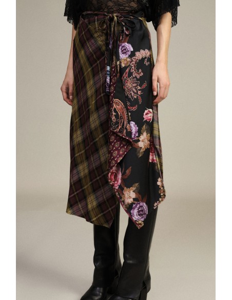 Saia midi assimétrica envelope com padrão misto Dixie