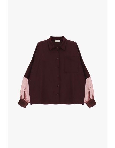Camisa oversized com mangas transparentes e bolso Dixie