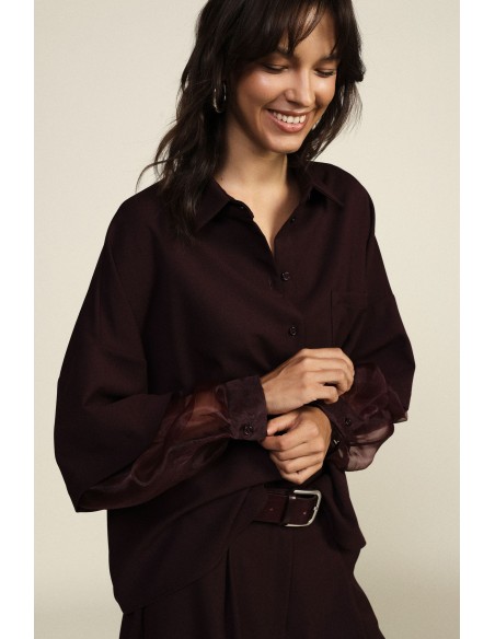 Camisa oversized com mangas transparentes e bolso Dixie