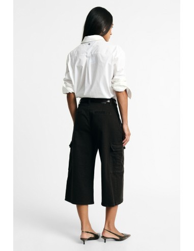 Bermudas com bolsos cargo e perna larga Please