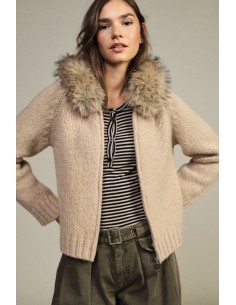 Cardigan com fecho de correr e capuz com acabamento em pelo Dixie